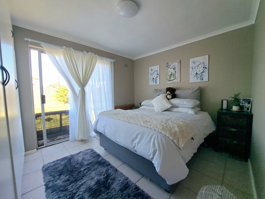1 Bedroom Property for Sale in Strand North Western Cape
